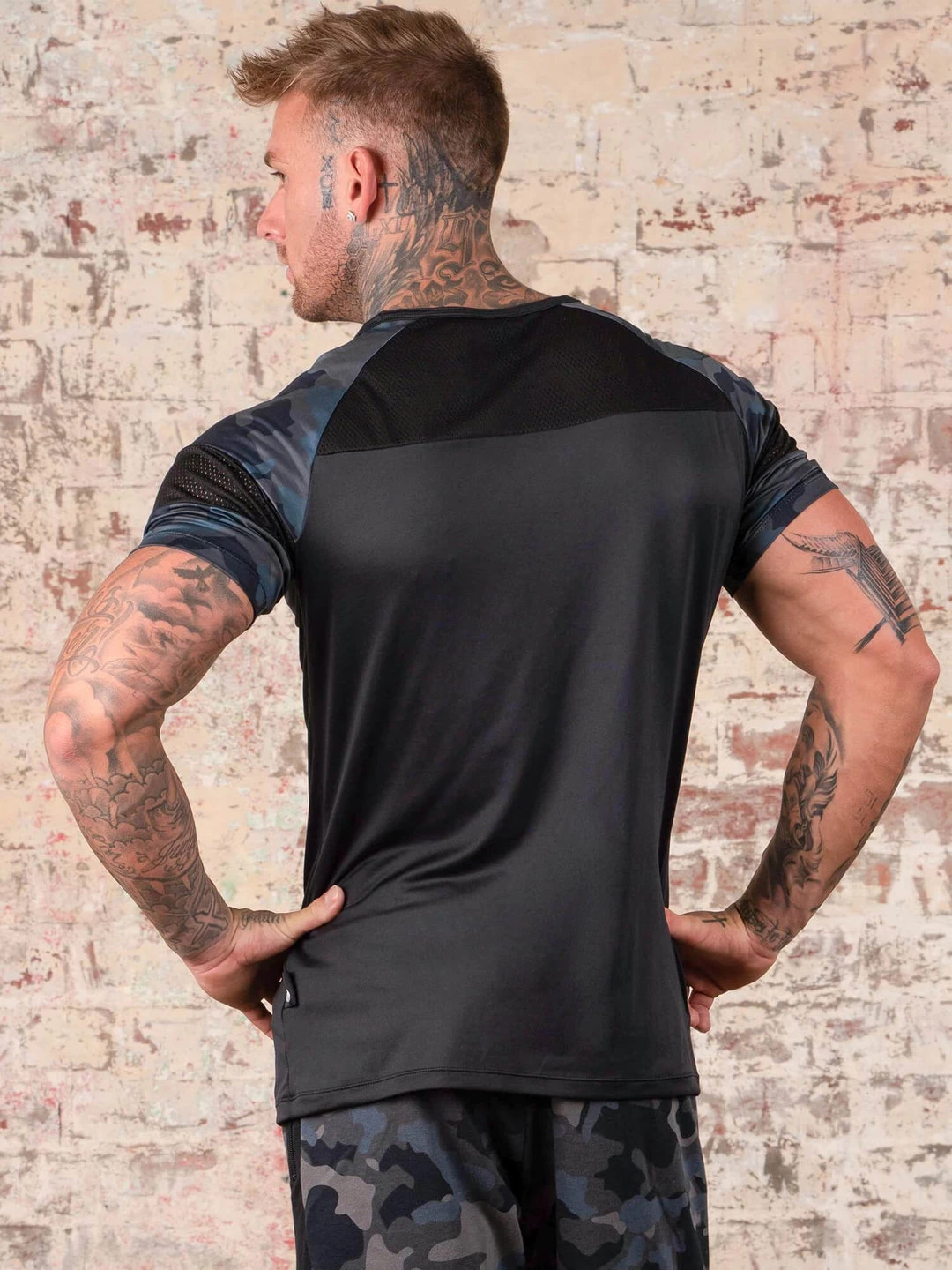 Camo T-Shirt - Black/Camo 3 Camo T-Shirt - Black/Camo - Image 3