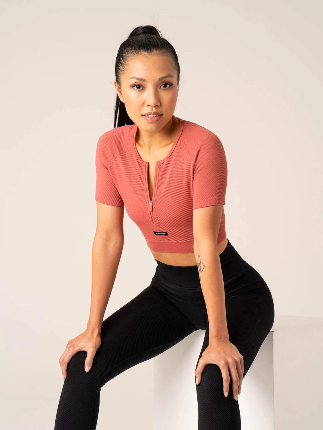 Circuit Rib Seamless T-Shirt - Dusty Red 1 Circuit Rib Seamless T-Shirt - Dusty Red