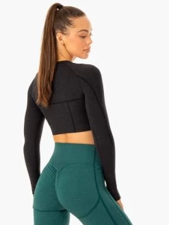 Enhance Seamless Long Sleeve Top - Black 10 Enhance Seamless Long Sleeve Top - Black -Ryderwear enhance seamless long sleeve top black clothing ryderwear 682942 1080x