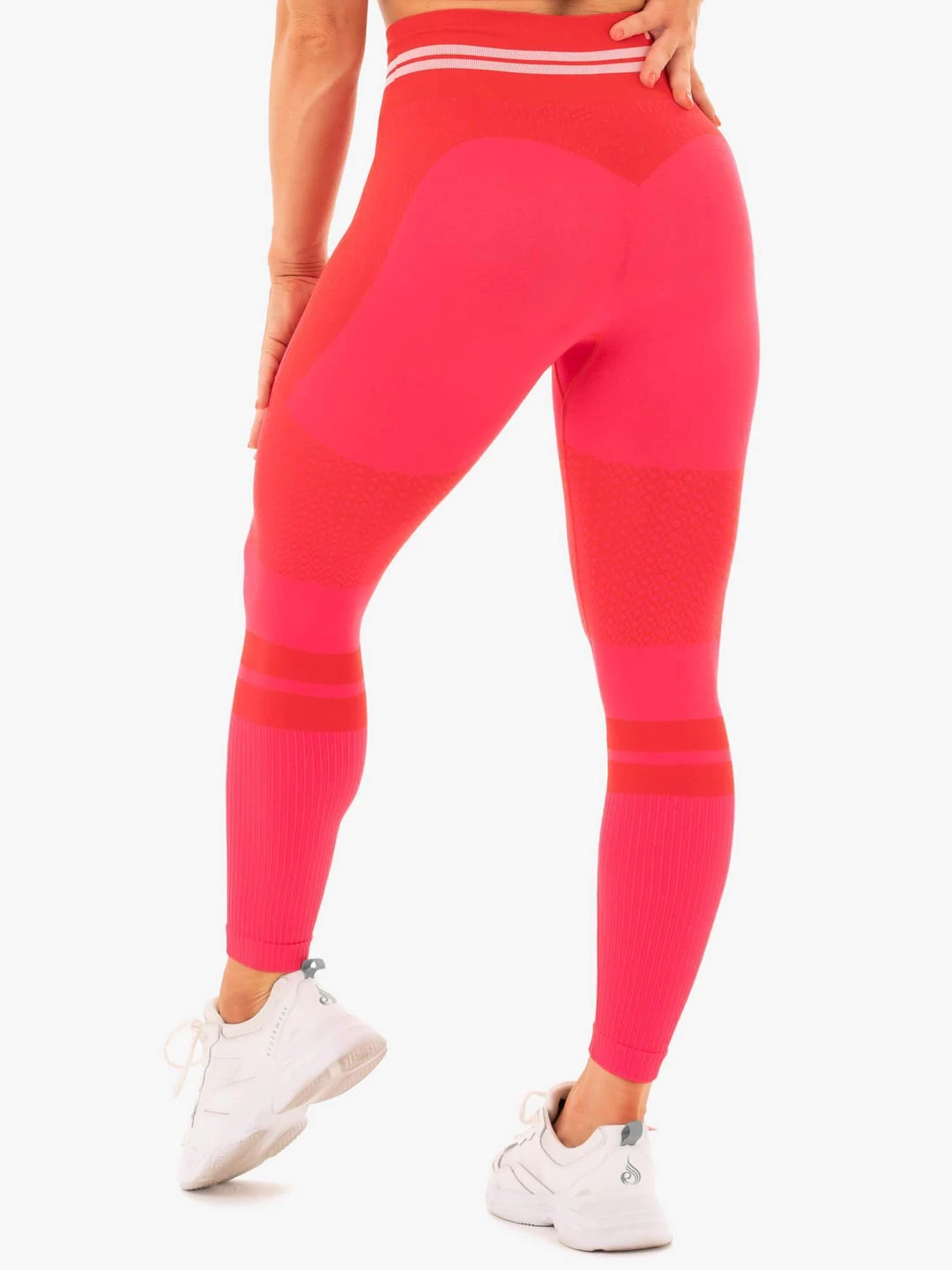 Freestyle Seamless High Waisted Leggings - Red 2 Freestyle Seamless High Waisted Leggings - Red - Image 2