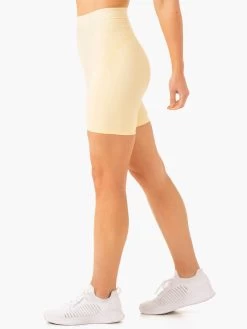 Level Up High Waisted Scrunch Shorts - Butter 7 Level Up High Waisted Scrunch Shorts - Butter -Ryderwear level up high waisted scrunch shorts butter clothing ryderwear 706463 1080x