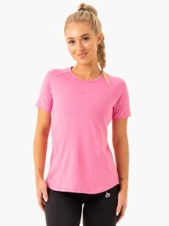 Level Up Training T-Shirt - Pink