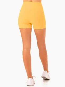 Sola High Waisted Shorts - Mango