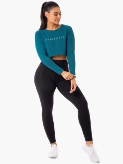 Staples Cropped Sweater - Emerald 7 Staples Cropped Sweater - Emerald -Ryderwear staples cropped sweater emerald clothing ryderwear 294981 1080x