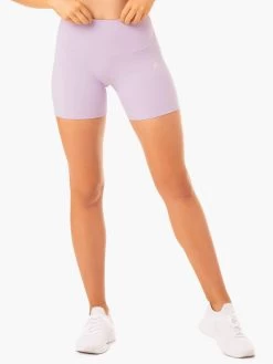 Staples Scrunch Bum Mid Length Shorts - Lilac