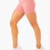 Vital Mid Length Scrunch Shorts - Blush Pink