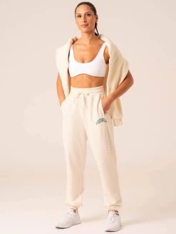 Women's Collegiate Track Pant - Chalk 8 Women's Collegiate Track Pant - Chalk -Ryderwear womens collegiate track pant chalk clothing ryderwear 934683 1080x